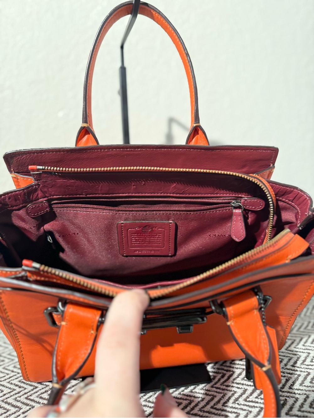 Coach Swagger 27 Mandarin Glovetanned Leather Satchel 12111 - 2017 - Picture 8 of 13